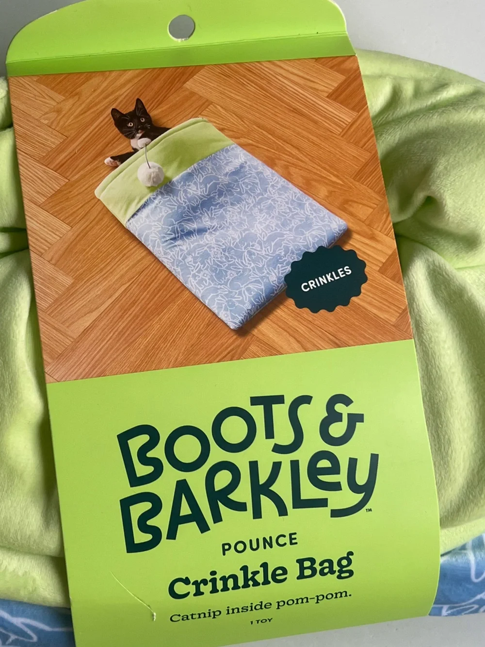BOOTS& BARKLEY POUNCE Crinkle Bag Catnip inside pom-pom. 1 TOY